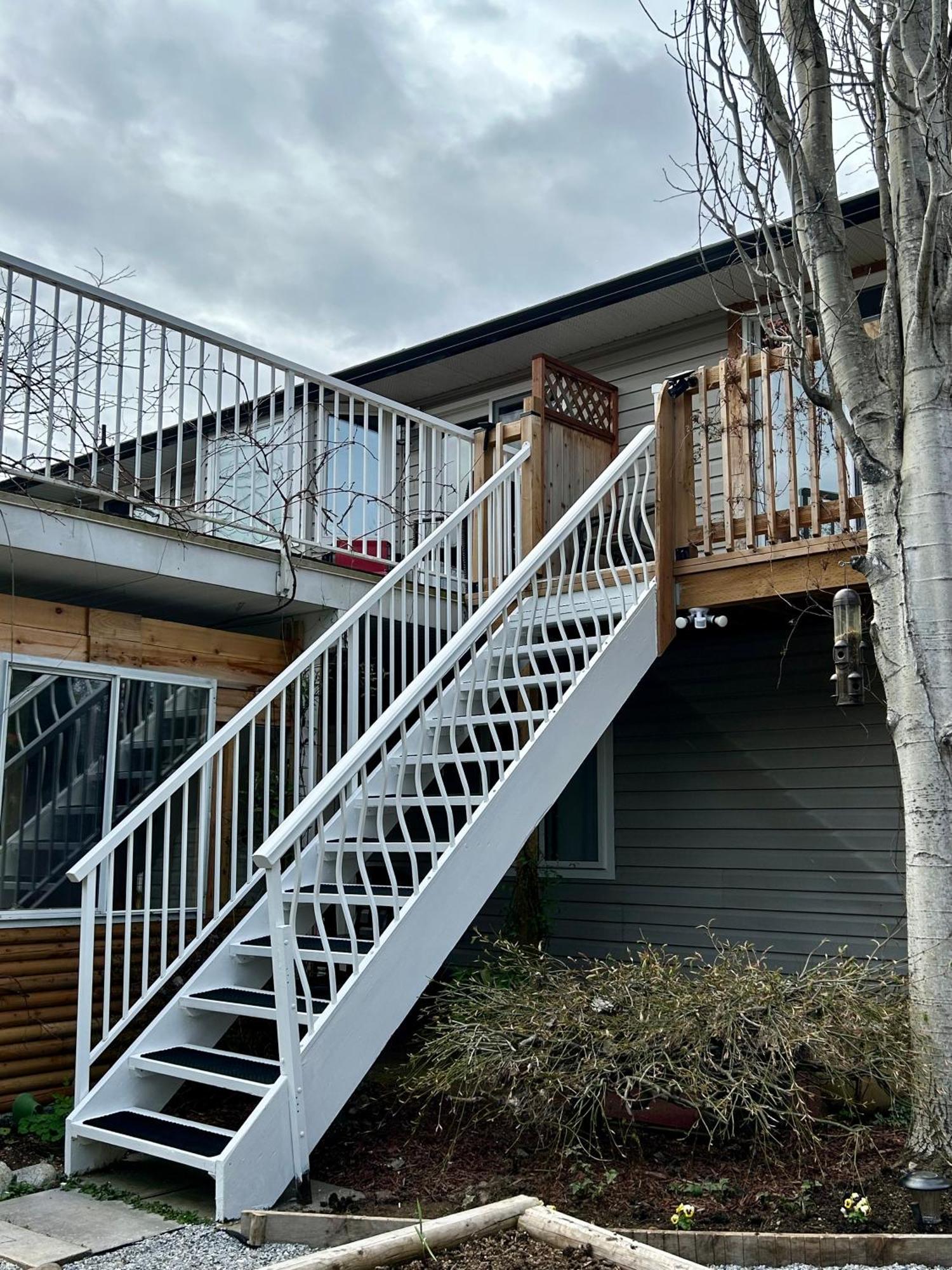 North Nanaimo Gem - Garden-View Room With Private Ensuite Dış mekan fotoğraf